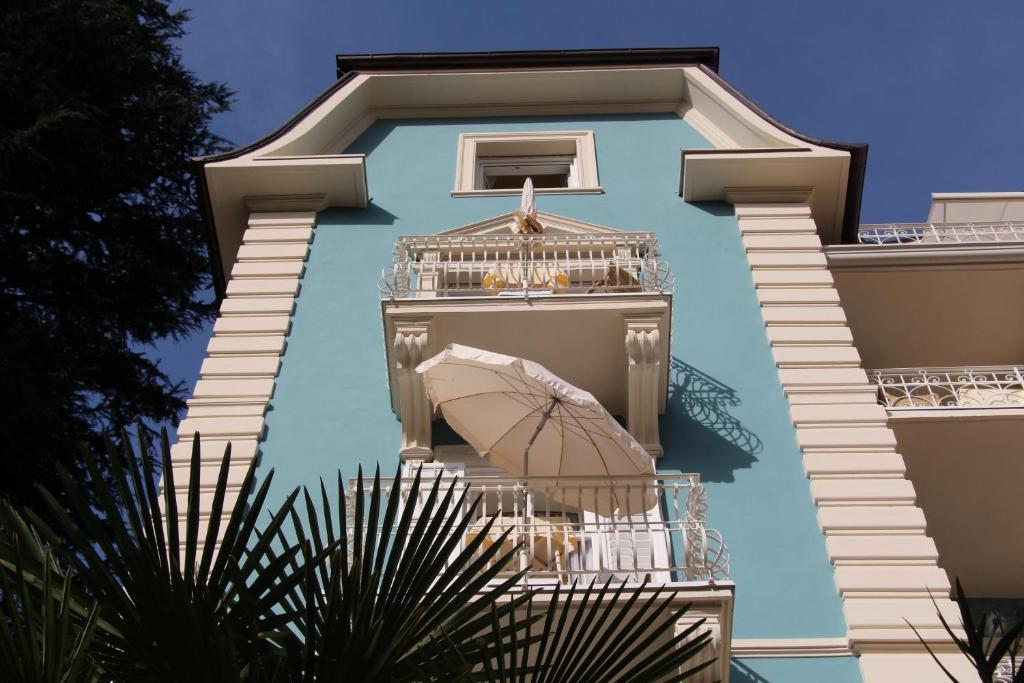Hotel Bavaria Merano Esterno foto